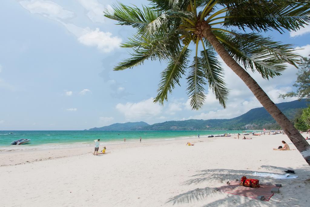 Time Out Hotel Beachfront Patong Exterior foto